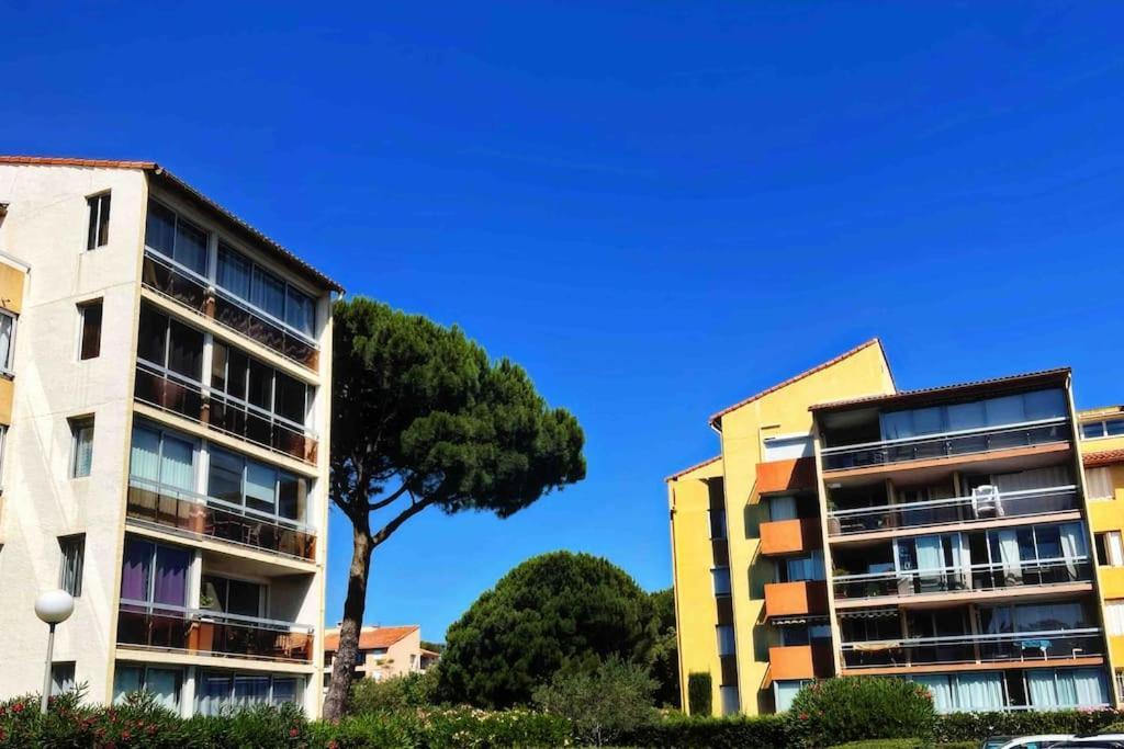 Appartement Vintage 90 M2 Duplex Classe Fréjus Esterno foto