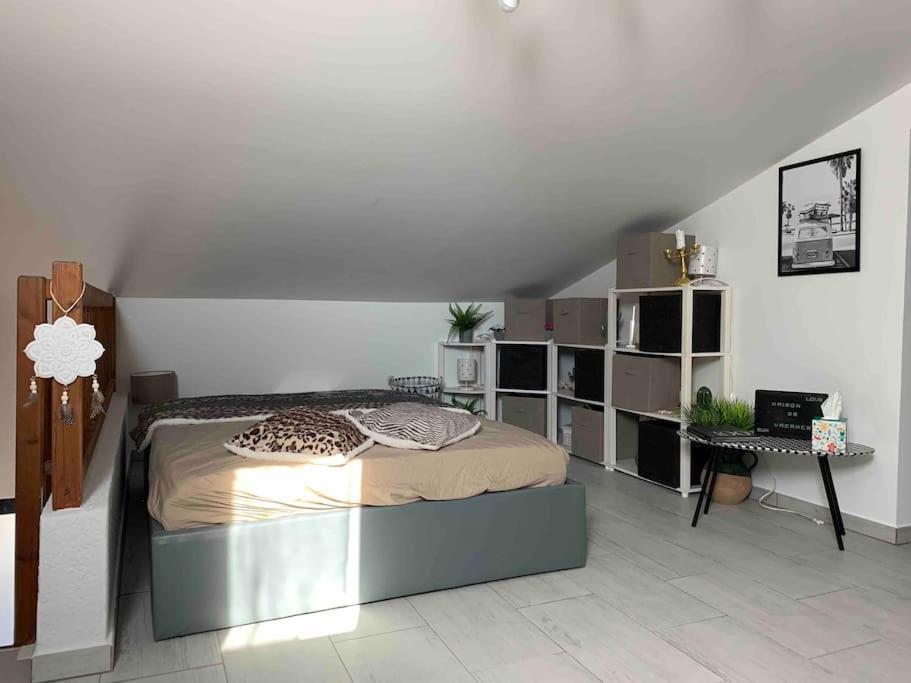 Appartement Vintage 90 M2 Duplex Classe Fréjus Esterno foto